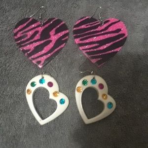 Heart set of earrings